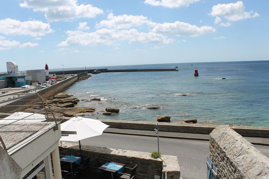Hotel Le Poisson D'Avril Guilvinec Esterno foto